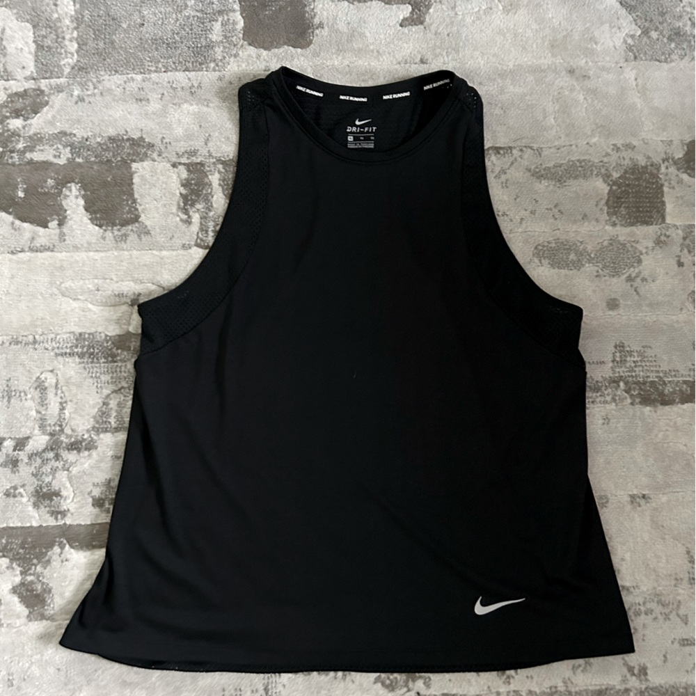 Nike dri-fit running tank top